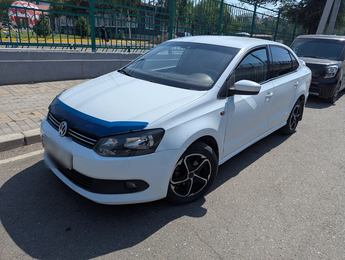 Volkswagen Polo V 1.6 MT