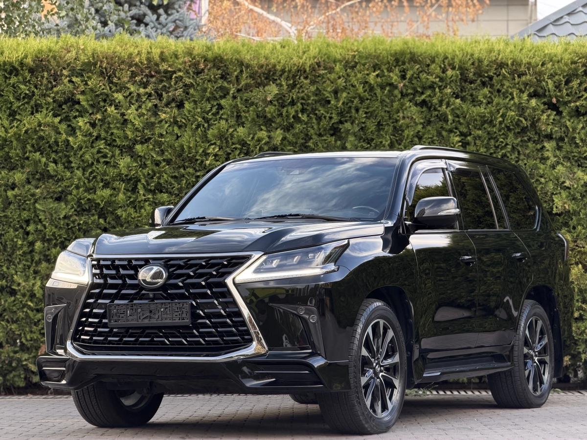 Lexus LX III Рестайлинг 2 570 5.7 AT 4WD