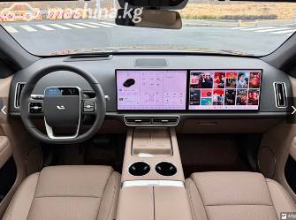LiXiang L6 1.5hyb AT 4WD