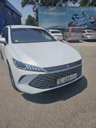 BYD Qin III DM-i 1.5hyb CVT
