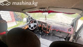 Hyundai Starex (H-1) I 2.5d MT