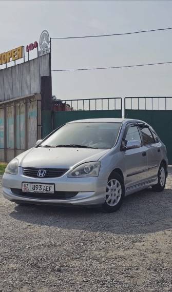 Honda Civic VII Рестайлинг 1.4 MT