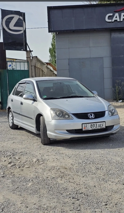 Honda Civic VII Рестайлинг 1.4 MT
