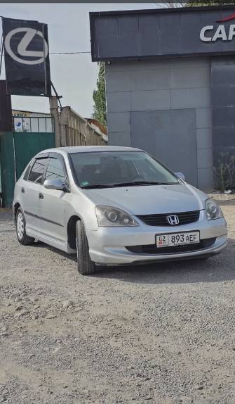 Honda Civic VII Рестайлинг 1.4 MT