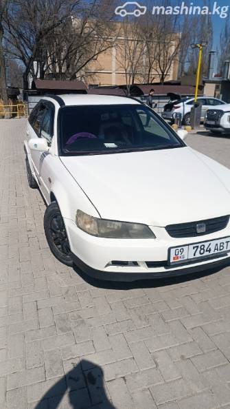 Honda Accord VI 2.3 AT