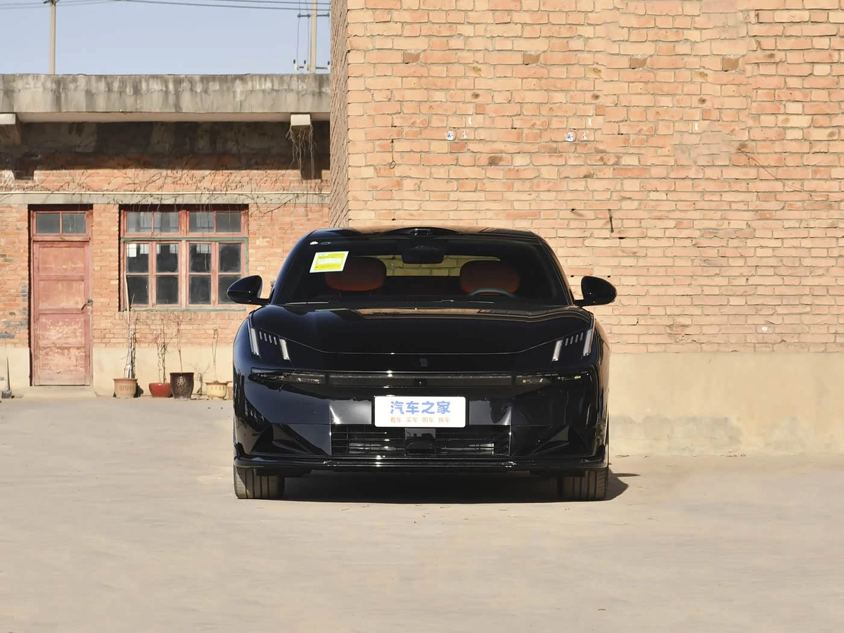 Lynk & Co Z10 95 kWh Electro AT 4WD