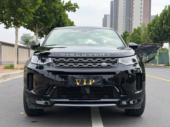 Открыть фото Land Rover Discovery Sport I Рестайлинг 2.0 AT 4WD