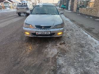 Honda Accord VI 2.0 AT