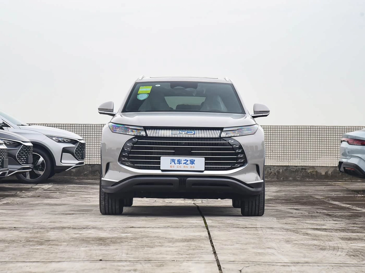 BYD Frigate 07 18.3 kWh 1.5hyb AT