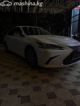 Lexus ES VII 300h 2.5hyb CVT