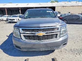 Chevrolet Suburban XII 5.3 AT 4WD