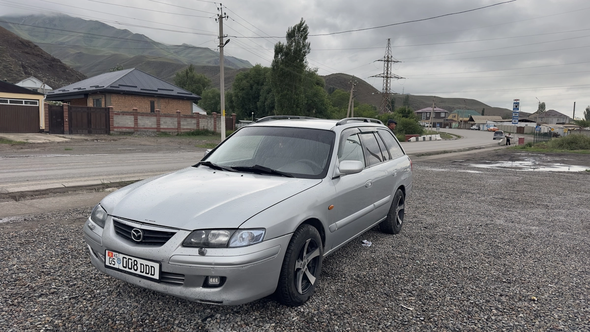 Открыть фото Mazda 626 V (GF) 2.0 MT