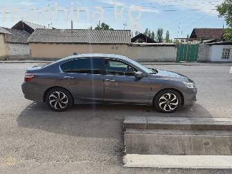 Honda Accord IX Рестайлинг 2.4 CVT