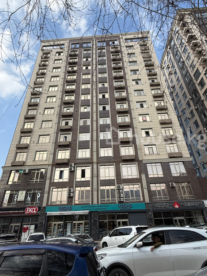 2-комн. кв., 83 м2
