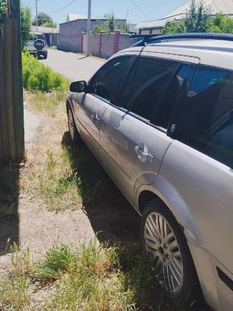 Ford Mondeo III 2.5 AT