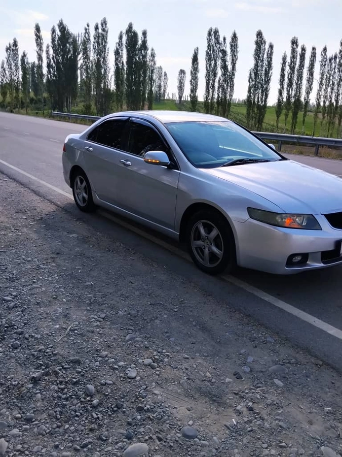 Honda Accord VII 2.4 AT