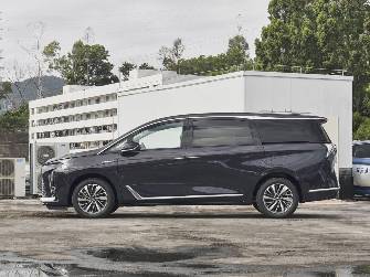 Buick GL8 II 2.4 AT