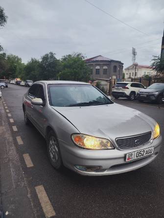 Nissan Cefiro III (A33) 2.0 MT