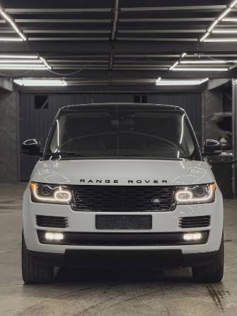 Land Rover Range Rover IV 4.4d AT 4WD