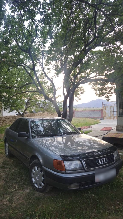 Открыть фото Audi 100 IV (C4) 2.3 MT