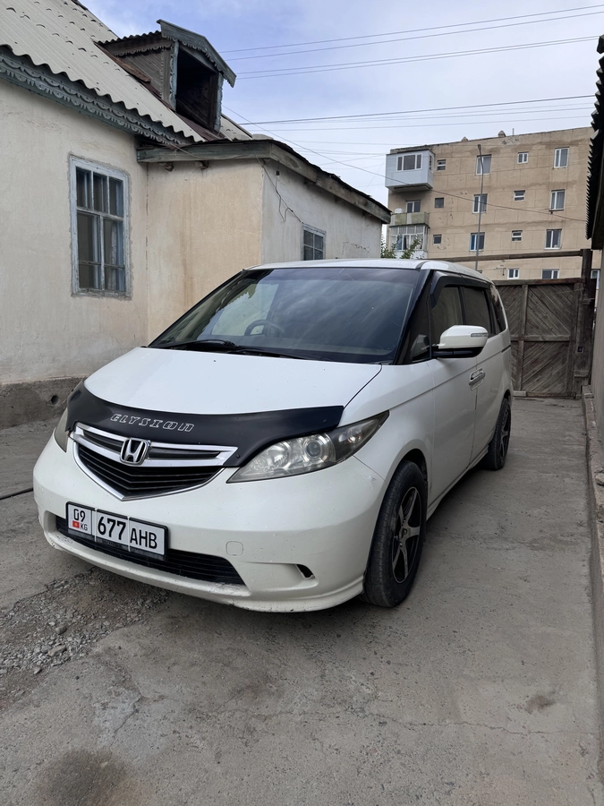 Открыть фото Honda Elysion I 2.4 AT