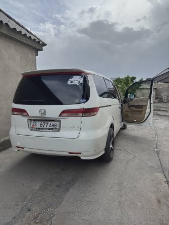 Honda Elysion I 2.4 AT