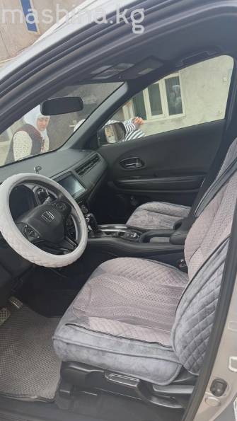Honda HR-V II Рестайлинг 1.8 CVT