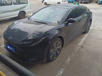 Toyota bZ5 Electro AT