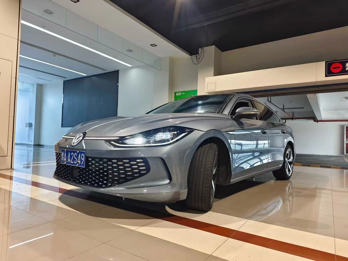 Volkswagen Lamando I Рестайлинг 1.4 AMT