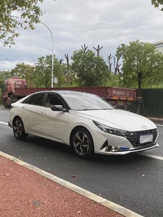 Hyundai Elantra VII (CN7) 1.5 CVT