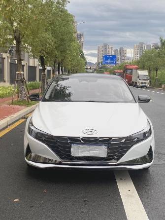 Hyundai Elantra VII (CN7) 1.5 CVT