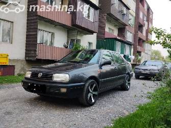 Volkswagen Vento 1.8 MT