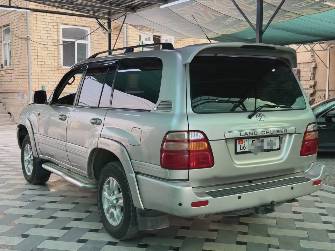 Toyota Land Cruiser 100 Series 4.2d AT 4WD