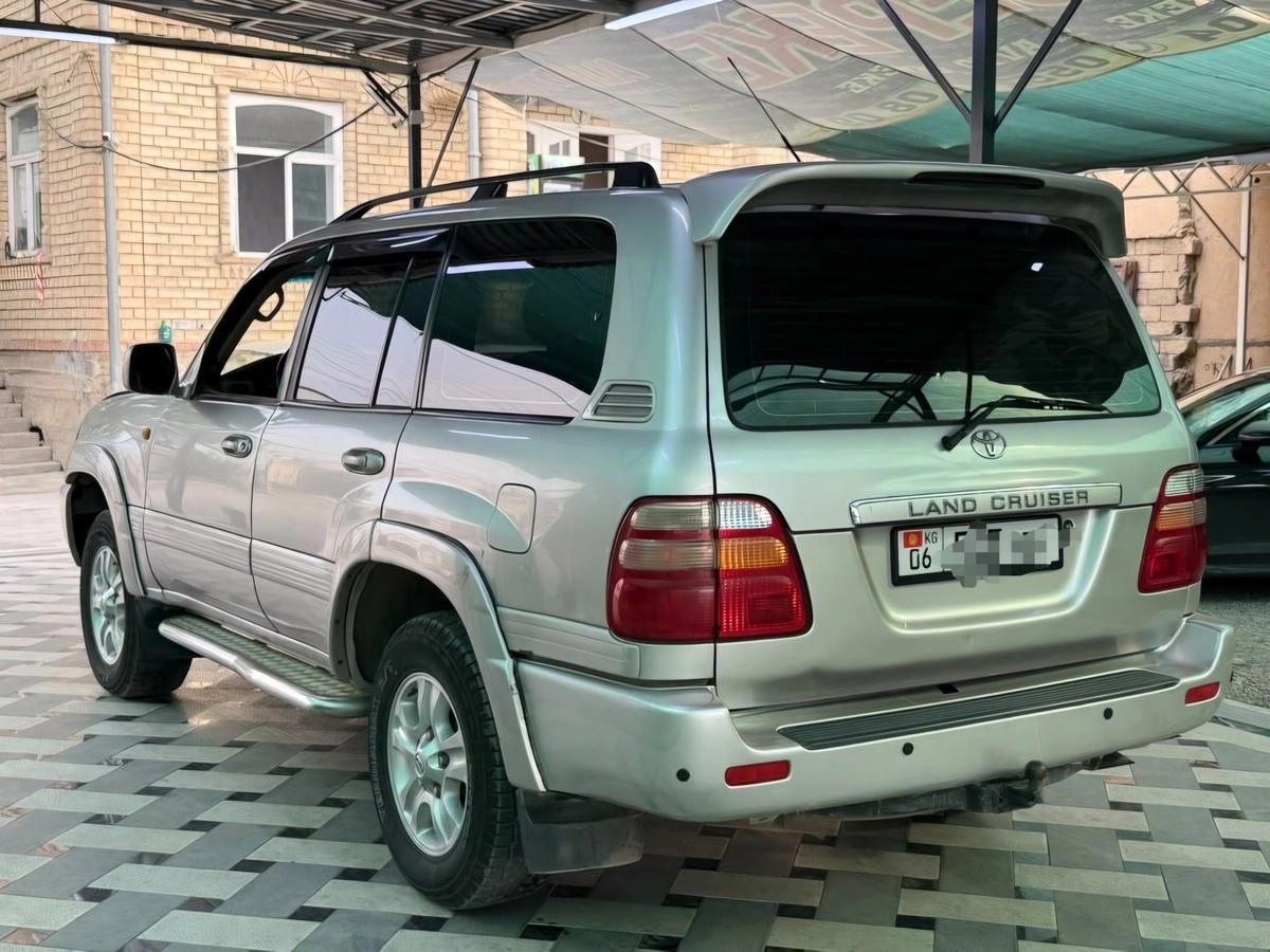 Toyota Land Cruiser 100 Series 4.2d AT 4WD