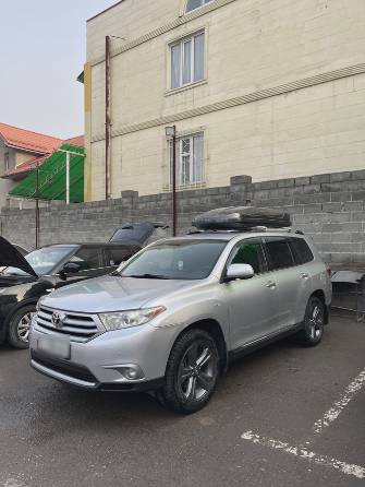 Toyota Highlander II (U40) Рестайлинг 3.5 AT 4WD