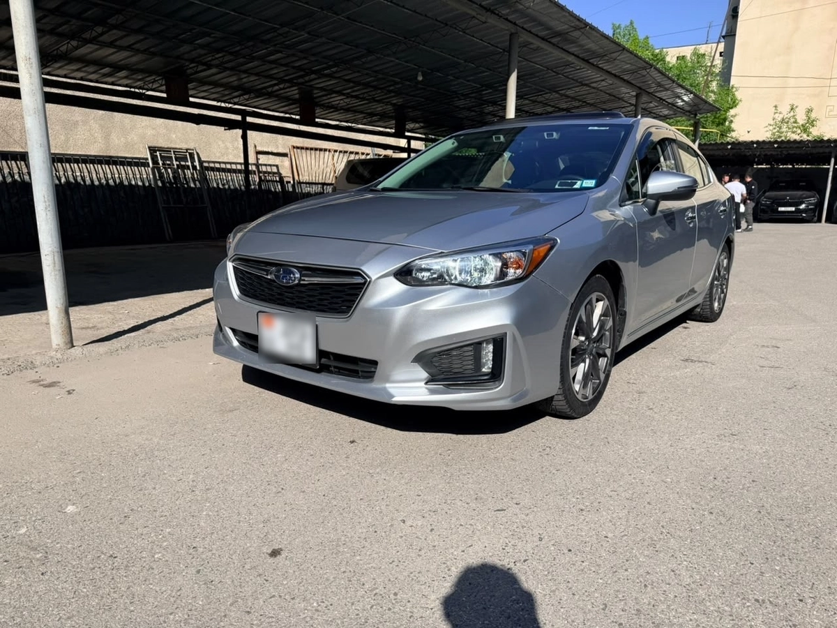 Открыть фото Subaru Impreza V Рестайлинг 2.0 CVT 4WD