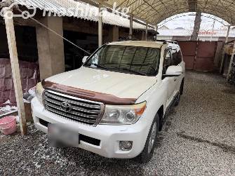 Toyota Land Cruiser 200 Series Рестайлинг 1 4.6 AT 4WD