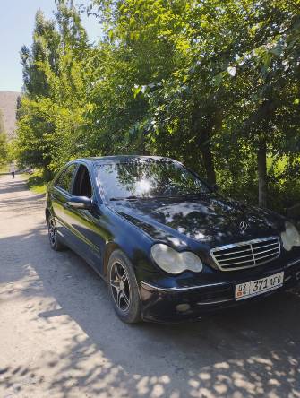 Mercedes-Benz C-Класс II (W203) 200 2.0 MT