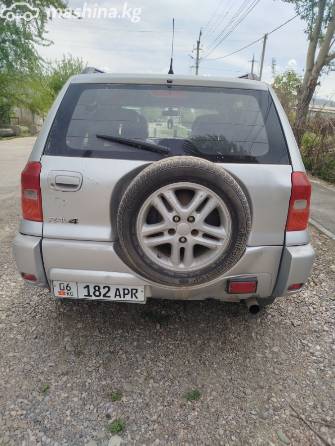 Toyota RAV4 II (XA20) 1.8 MT