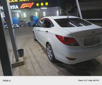 Hyundai Accent IV 1.6 AT
