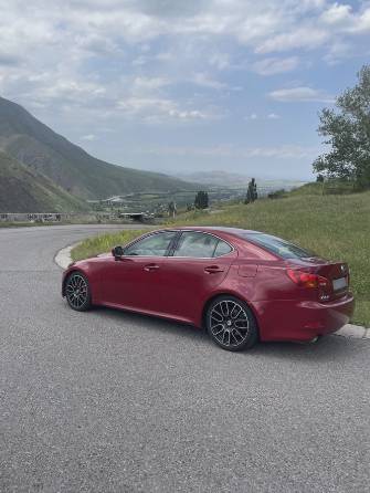 Lexus IS II 250 2.5 AT
