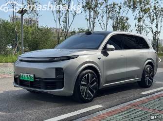 LiXiang L9 Max 1.5hyb AT 4WD