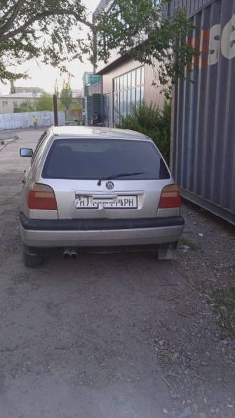 Volkswagen Golf III 1.6 MT
