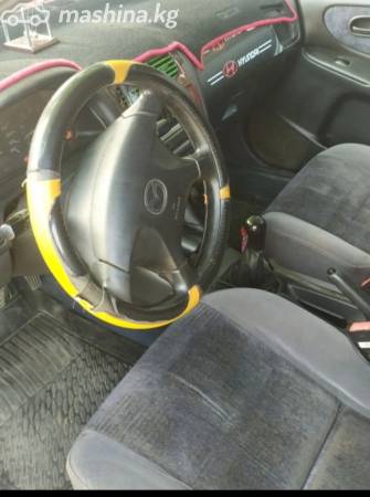 Mazda 626 V (GF) 2.0 MT