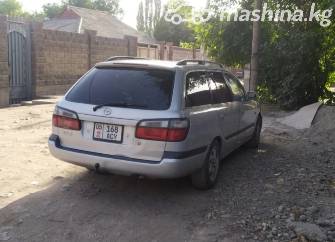 Mazda 626 V (GF) 2.0 MT