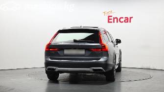 Volvo V90 Cross Country I 2.0 AT 4WD