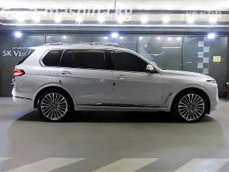 BMW X7 I (G07) Рестайлинг 40i 3.0 AT 4WD