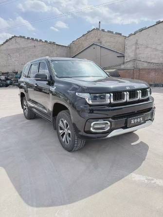 BAIC BJ60 2.0 AT 4WD