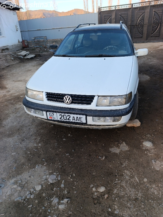 Volkswagen Passat B4 2.0 MT