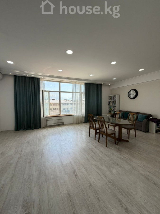 5-комн. кв., 341 м2